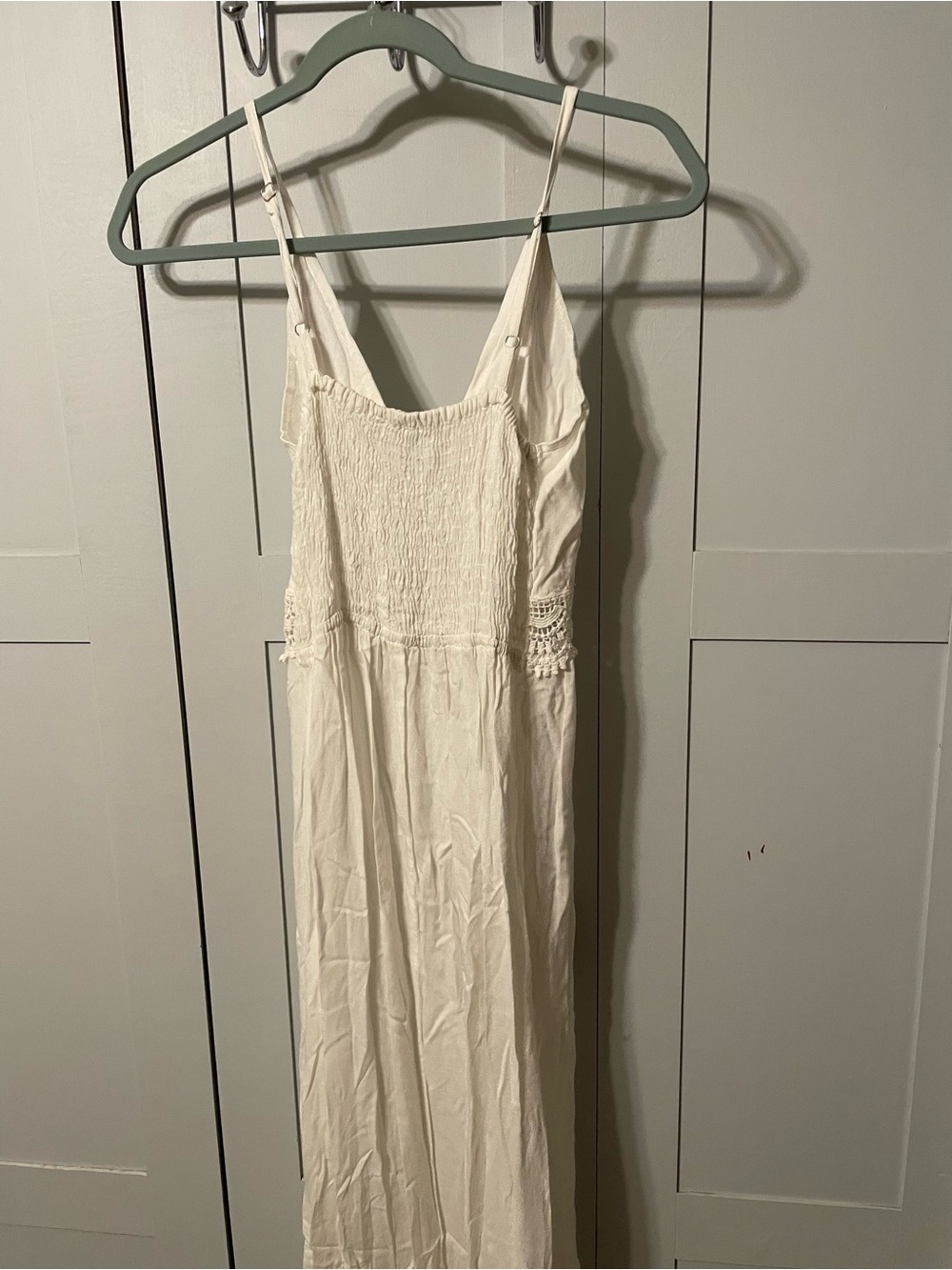 Bohemian Cream Crochet-Trim Maxi Dress with V-Neck - Picture 3 of 13